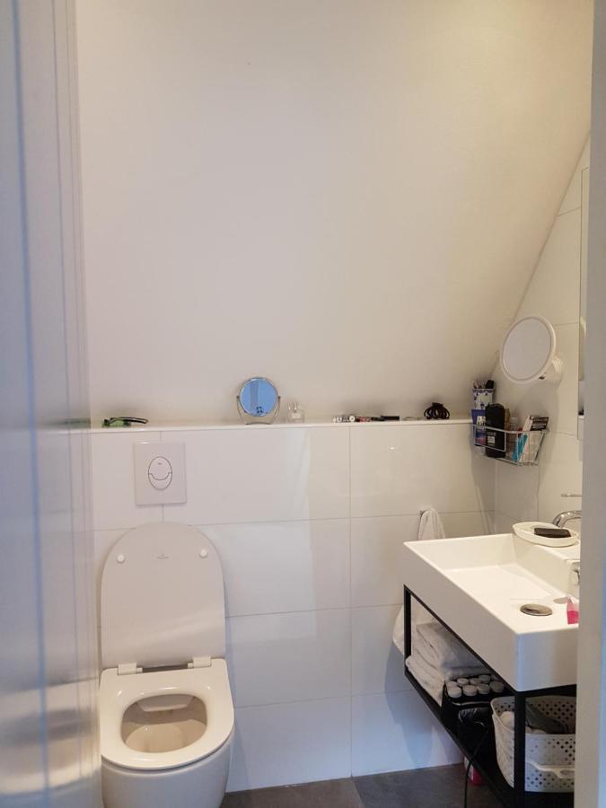 Appartement "Het Steechje" In Ie Bij Schiermonnikoog En Ameland à Ee Extérieur photo