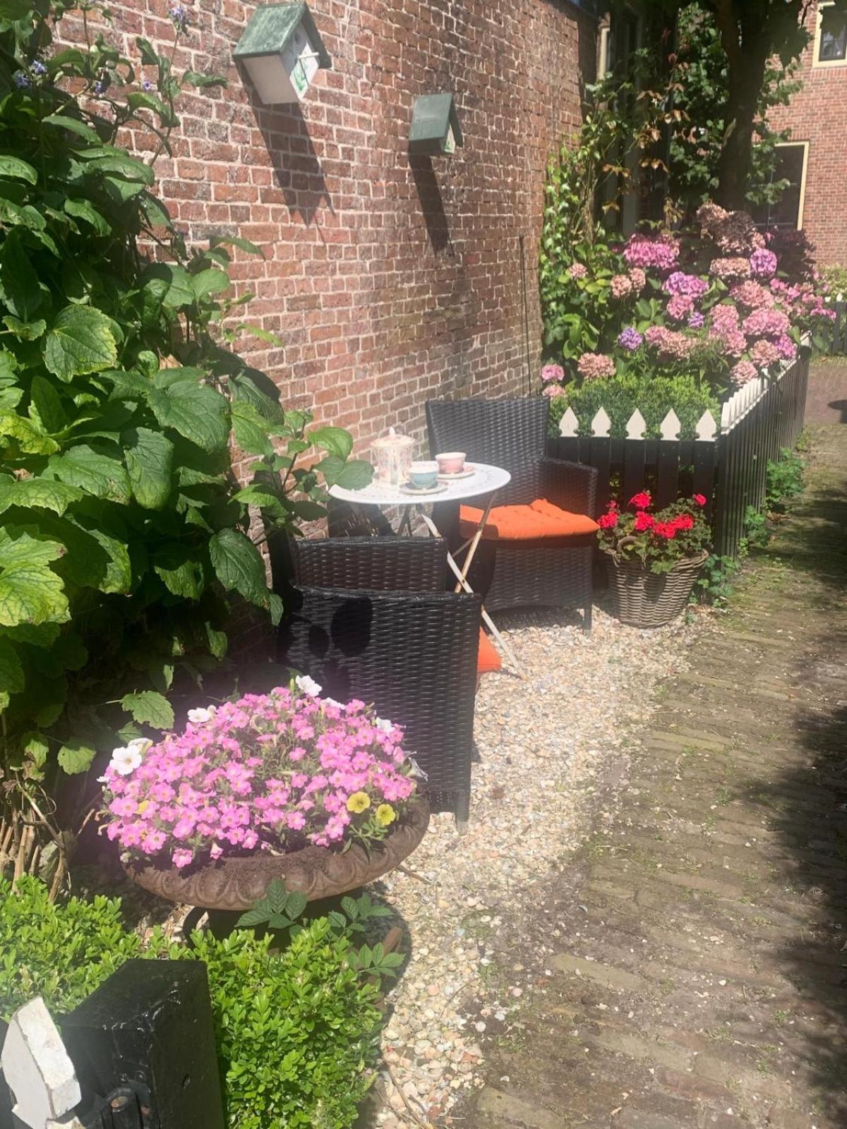 Appartement "Het Steechje" In Ie Bij Schiermonnikoog En Ameland à Ee Extérieur photo
